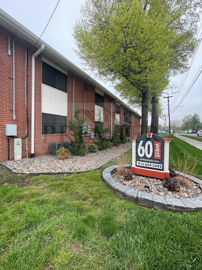 Foto del edificio - 6007 Barton Ave