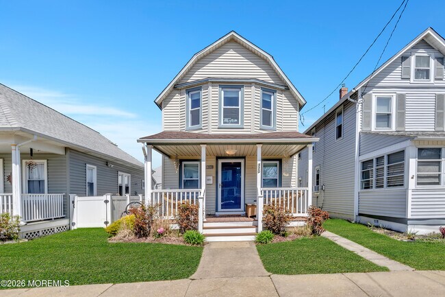 Foto del edificio - 320 Ocean Park Ave