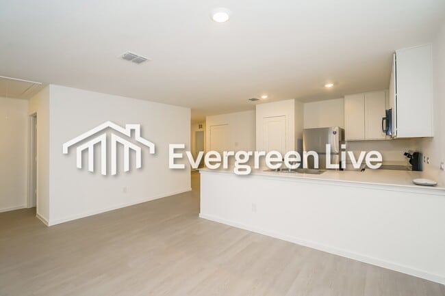 Foto del edificio - 1116 Tufted Dr