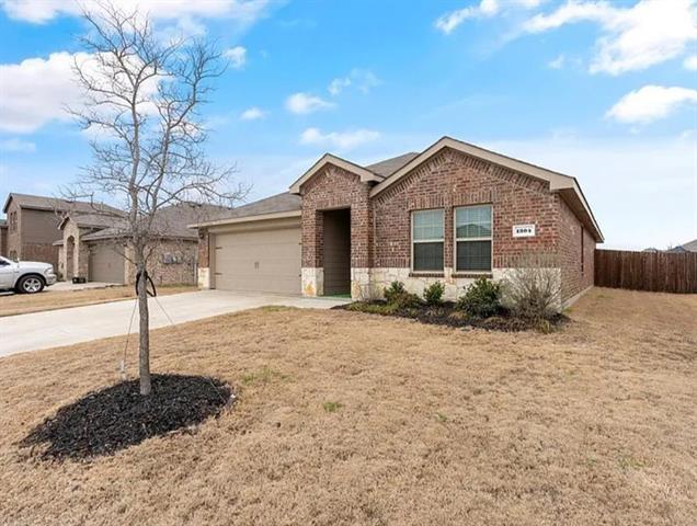 Building Photo - 1304 Lowhill Dr