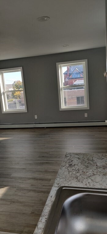 Foto del edificio - 123 Burnett St