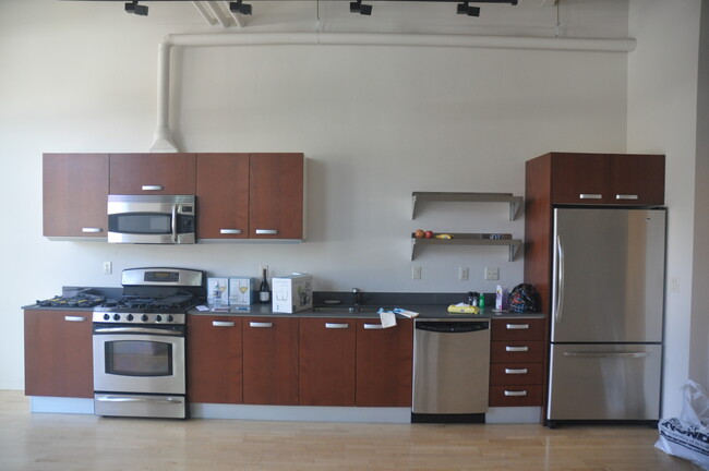 Foto del edificio - 231 Robinson St