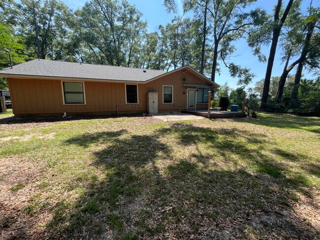 Foto del edificio - 17026 Southside Ct