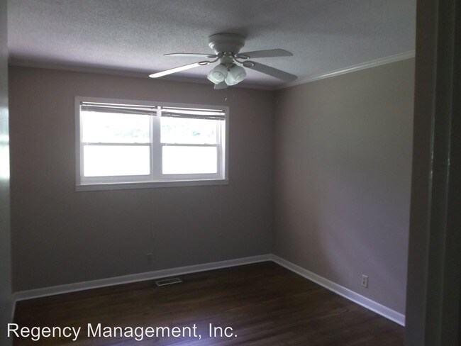 Foto del edificio - 3 br, 2 bath House - 103 Reese St