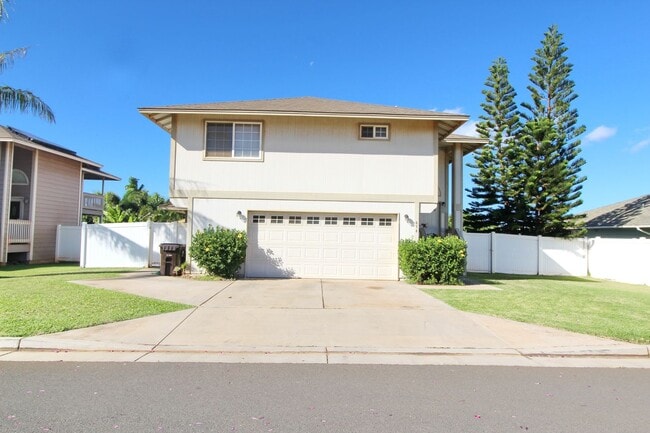 Building Photo - 674 Malimali St