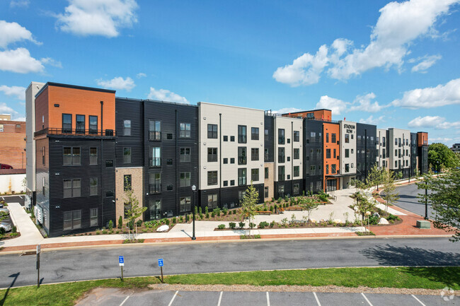 Community Views - Stadium Row Apartments