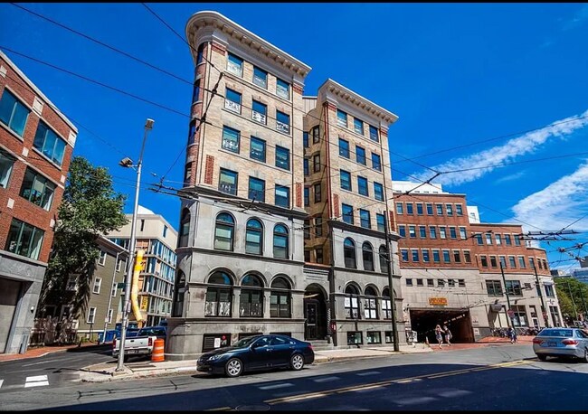 Foto del edificio - 120 Auburn St