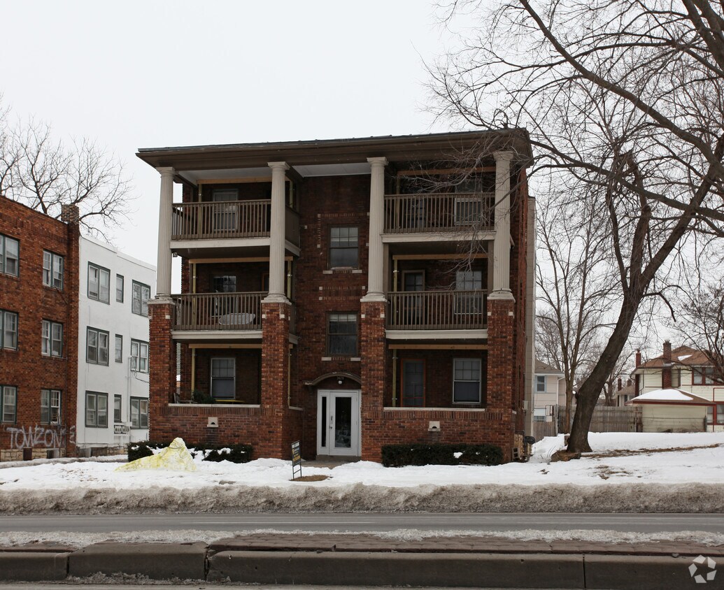 Foto del edificio - 3629 Summit St