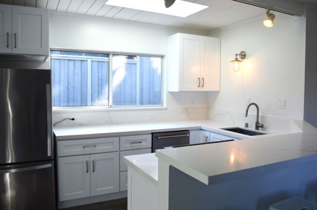 Building Photo - Dog Friendly, Single Level Sausalito Home ...