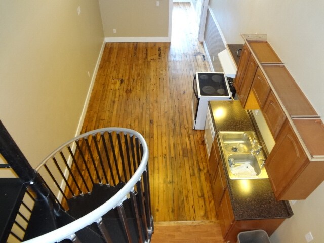 Foto del diseño de interior - 745 Main St