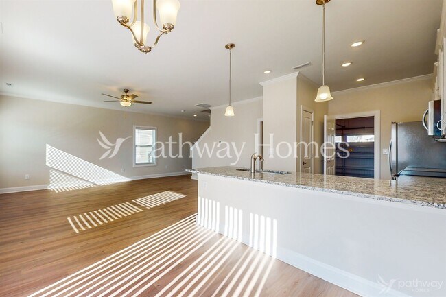 Foto del edificio - 201 Adams Tree Wy