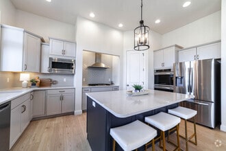 Building Photo - 609 Tomahawk Dr
