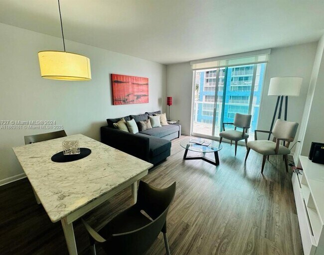 Foto del edificio - 2101 Brickell Ave