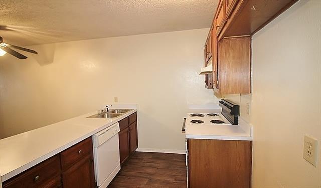 Foto del edificio - 122 Country Bend