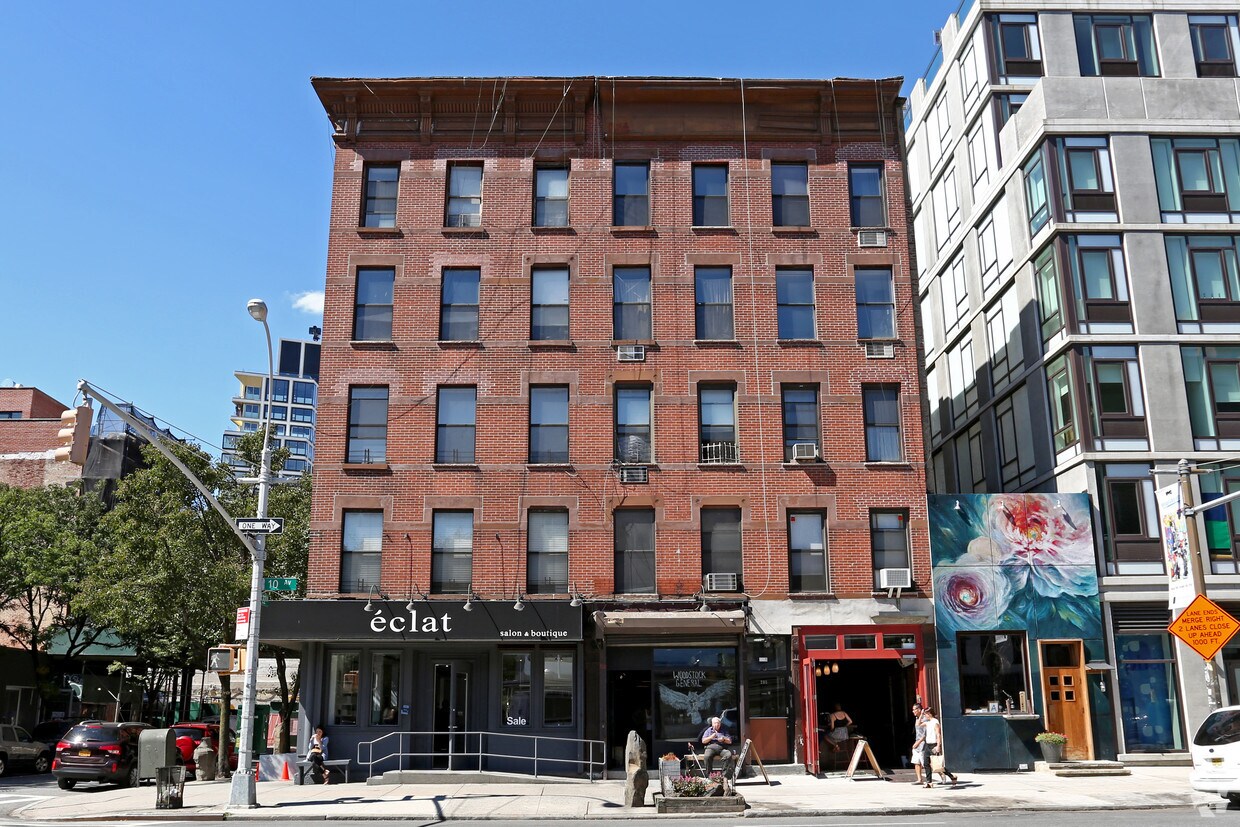 Foto del edificio - 203 Tenth Ave