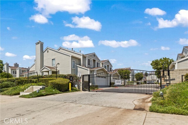 Foto principal - 14333 Tyler St