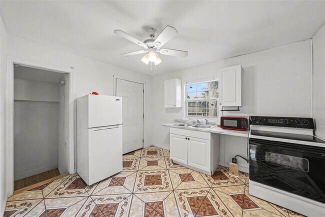 Foto del edificio - 816 W Minnehaha St