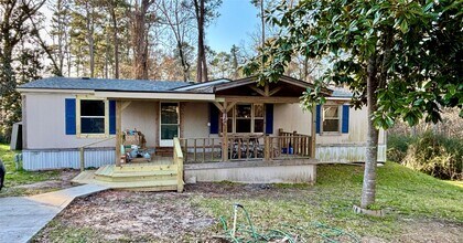 Building Photo - 111 Lakeside Woods Dr