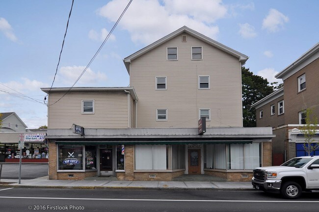 Foto del edificio - 636-642 Dexter St