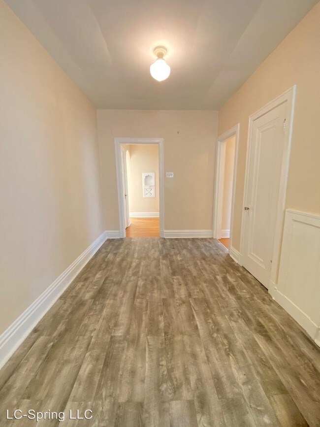 Foto del edificio - 3862-3866 S Spring Ave