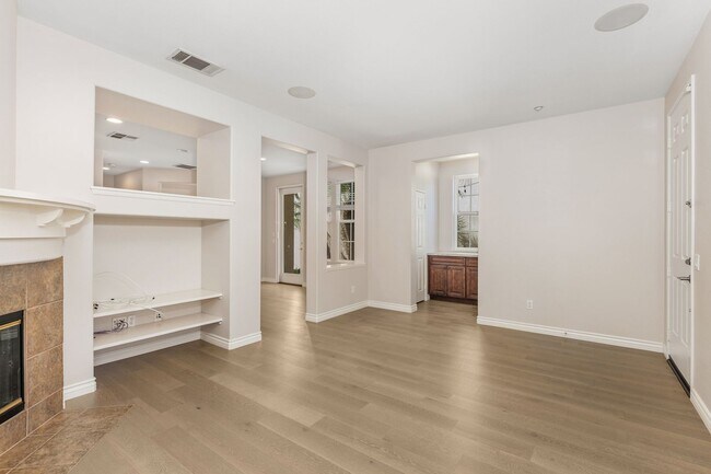 Foto del edificio - 4s ranch detached house