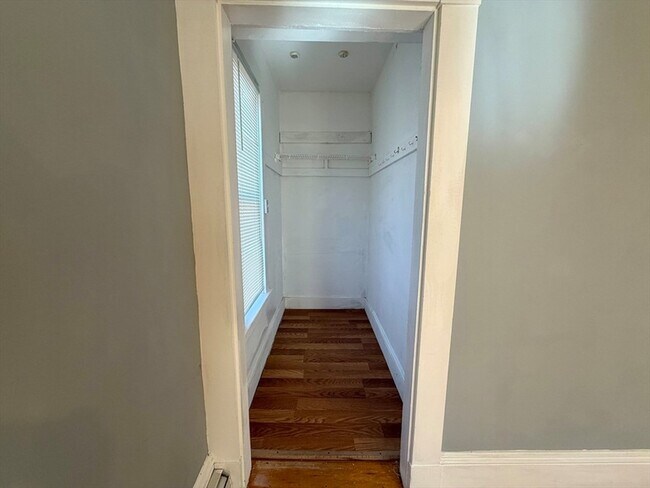 Building Photo - 30 Riverview St