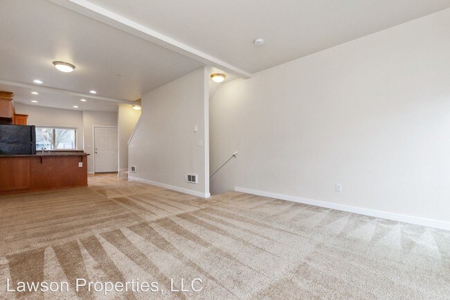 Building Photo - 2 br, 2 bath Apartment - 619 S 23rd St