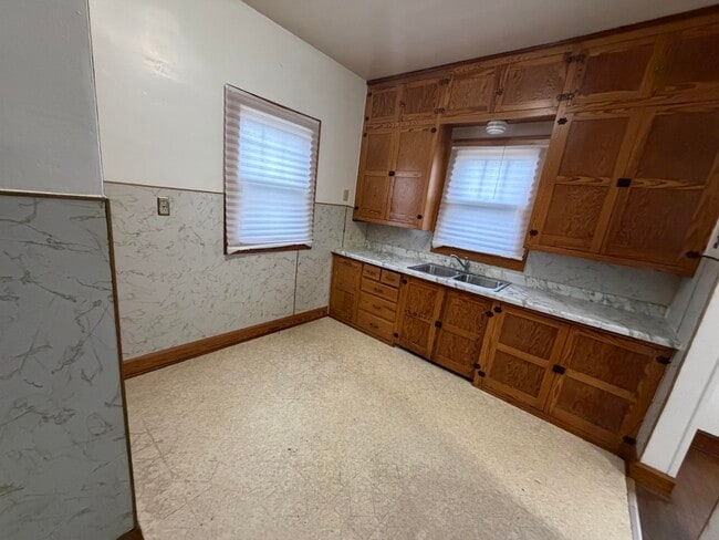 Foto del edificio - 1121 Bowman-N