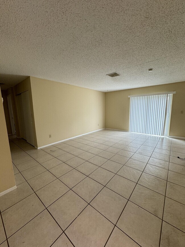 897 Adelphi Ct, Fort Myers, FL 33919 House Rental in Fort Myers, FL