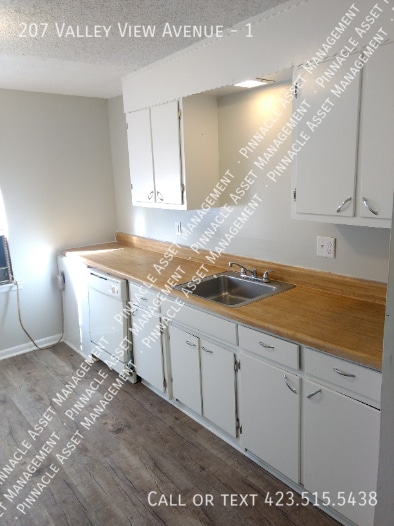 Photo - 207 Valley View Ave Apartment