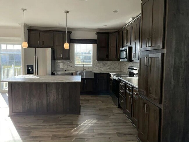Foto del edificio - 34796 Robins Song Rd