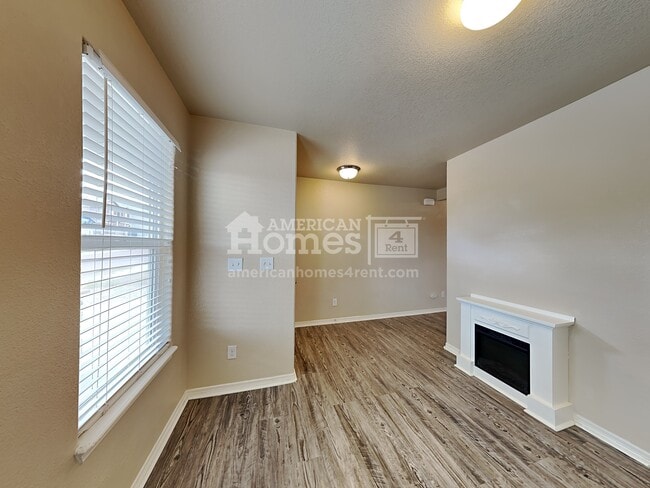 Building Photo - 7398 Araia Drive