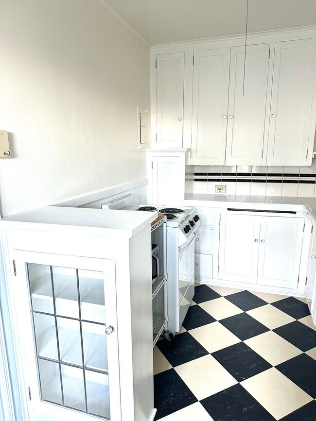 Foto del edificio - Charming Condo in University District!