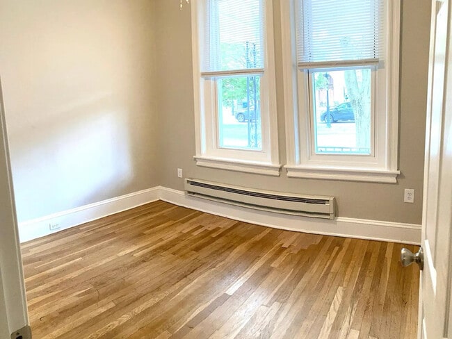 Foto del edificio - 77 E Broad St