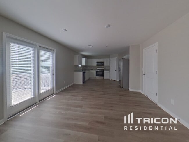 Building Photo - 106 Radford Ct