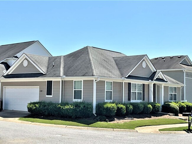 Building Photo - 3917 Cutler Donahoe Way