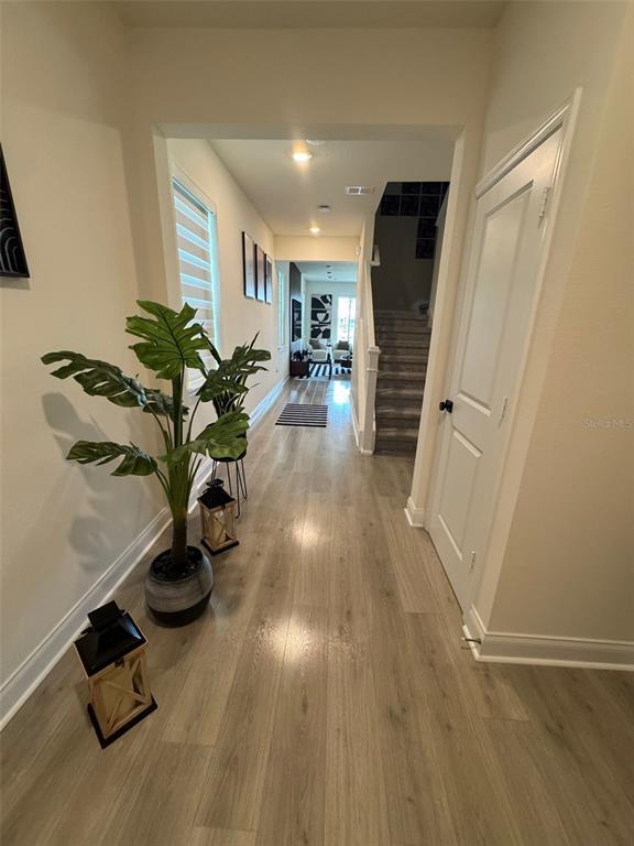 Foto del edificio - 1549 Leaf Ln