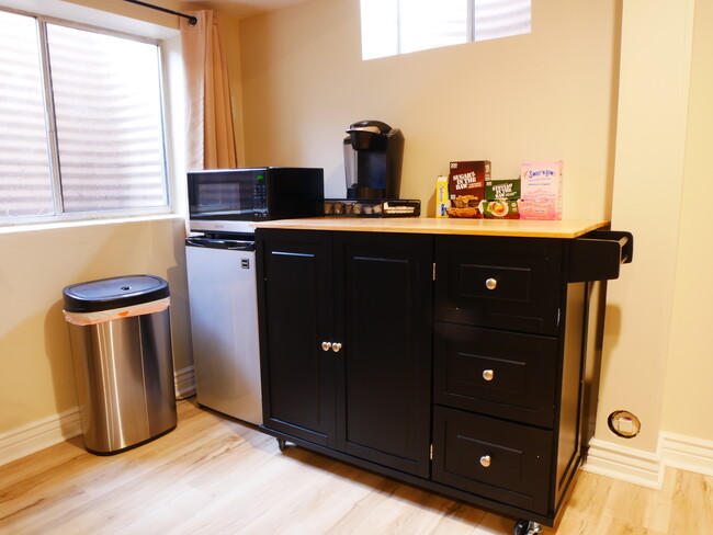 Kitchenette - 11651 W Layton Dr