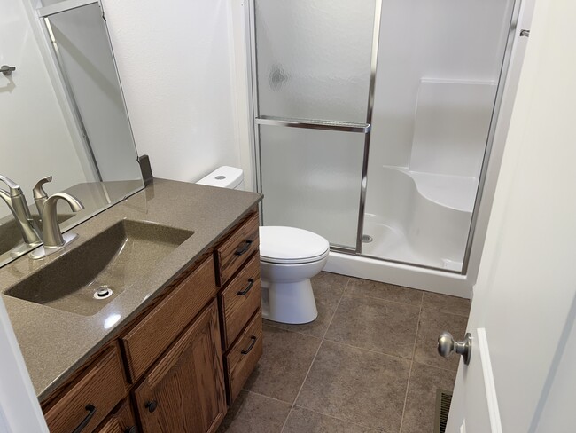 Bathroom - 1310 S Nelson Ct