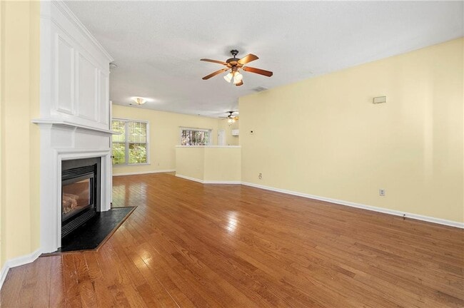 Building Photo - 3345 Oxwell Dr NW