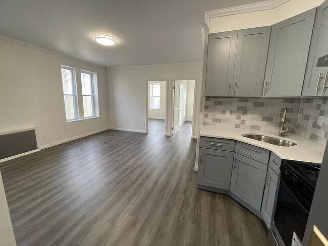 Building Photo - 1760 70th St