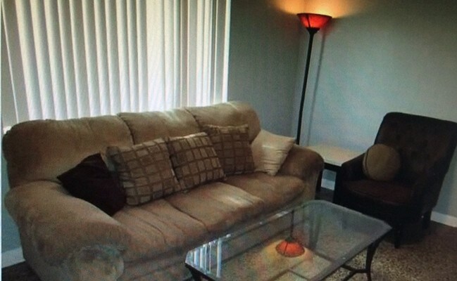 Foto del interior - 1201 NE 2nd Ave