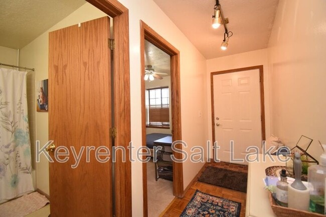 Photo - 1632 E 4190 S House