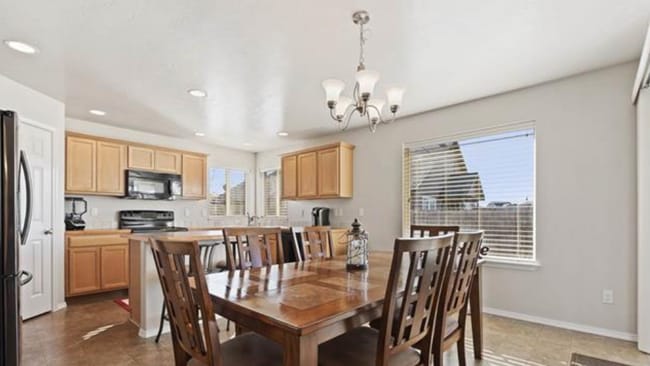 Building Photo - Sicily