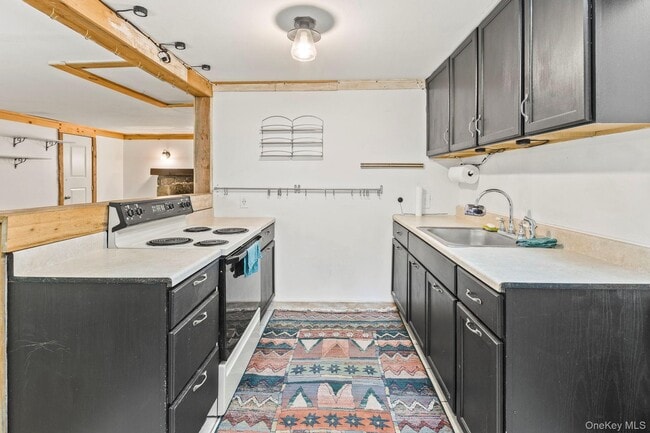 Building Photo - 23 Ramphal Dr