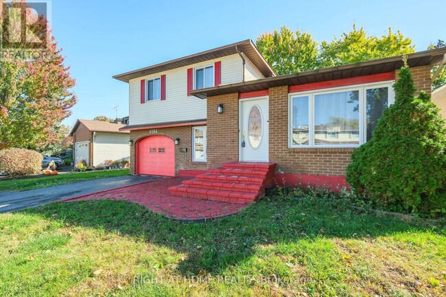 Building Photo - 6104 Vineyard Dr