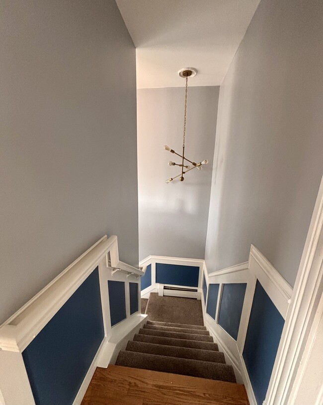 Entry stairs - 1400 N Humboldt St (Denver, CO) Apartment