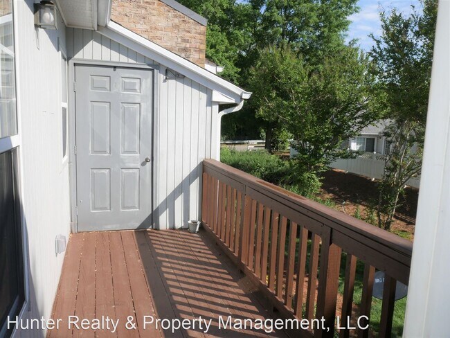 Foto del edificio - 2 br, 2 bath House - 4001 J Whirlaway Court