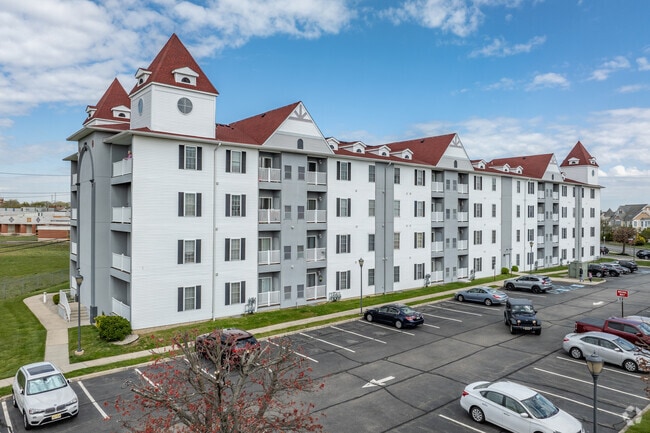 Shore Gate Village Grand Condominium