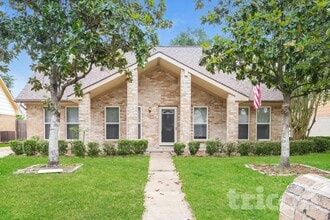 Building Photo - 12027 Arrowhead Glen Dr